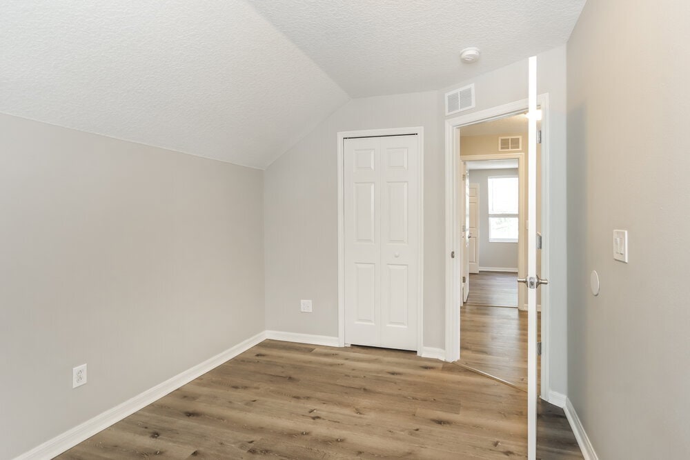 Building Photo - 8613 Hawbuck St