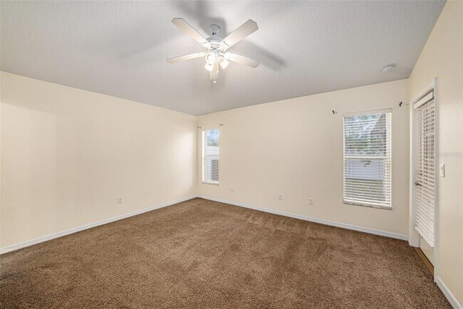 Building Photo - 7924 Carriage Pointe Dr