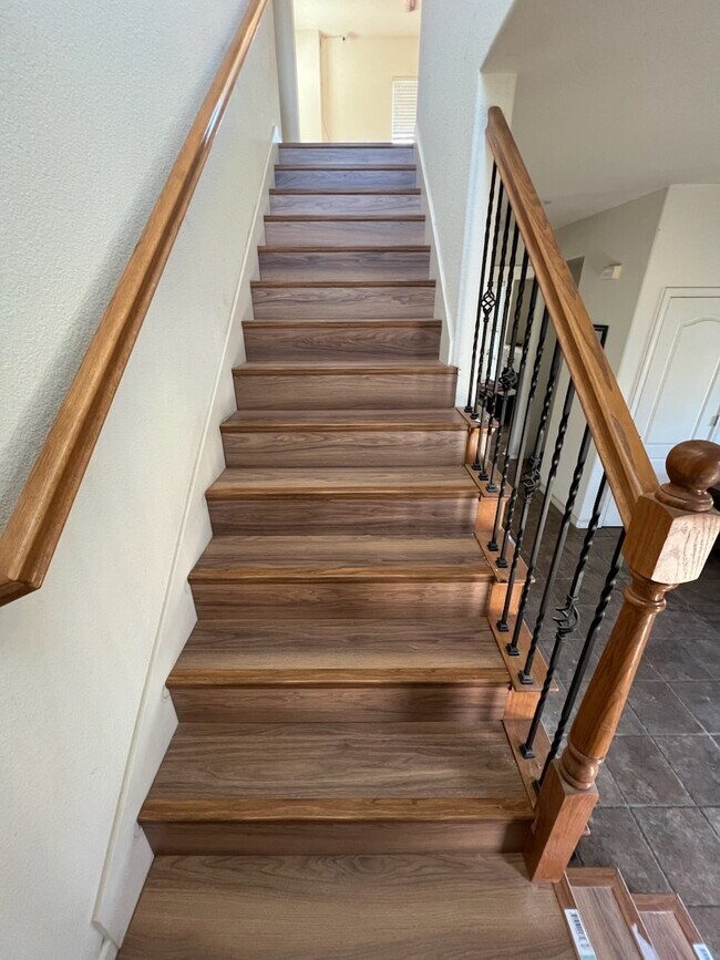 Building Photo - 17302 Walnut Burl Ln