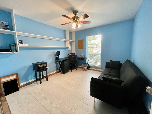 Building Photo - 4411 Kacee Dr