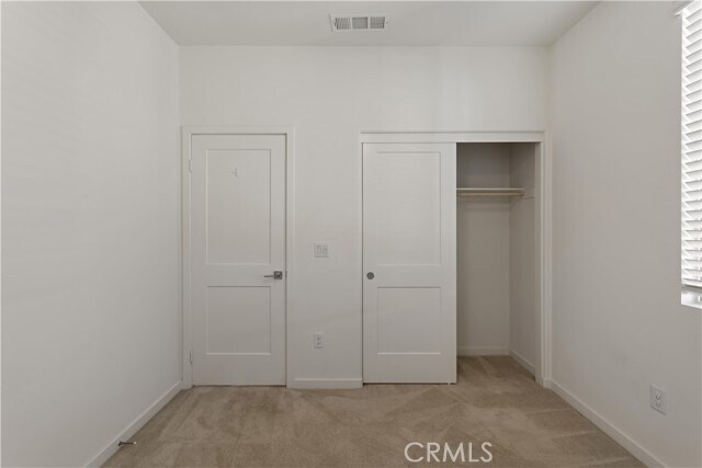 Building Photo - 839 Cranberry Way