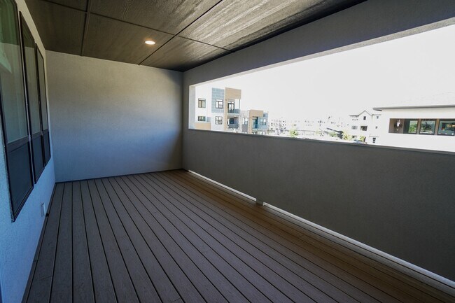 Building Photo - 3045 S Honeycomb Way