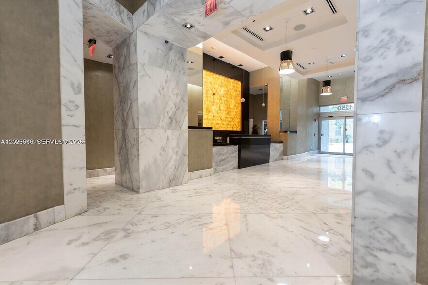 Building Photo - 1250 S Miami Ave
