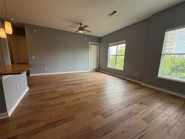 Building Photo - 2950 McKinney Ave