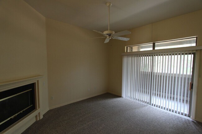 Building Photo - Spacious 2 Bedroom Summit Park Condo with Private Balcony & Soaking Tub