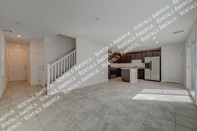Building Photo - 374 Quail Finch Dr