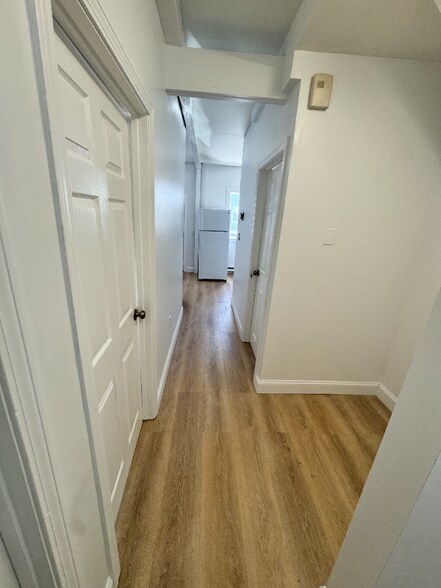 Building Photo - 294 Spruce St