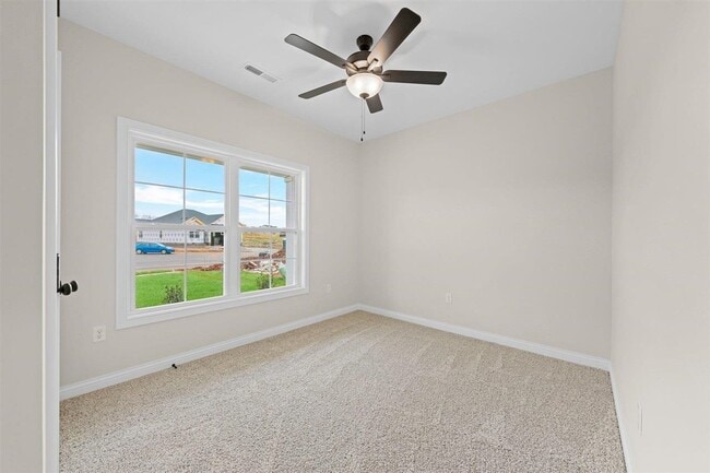Building Photo - 849 Sheldrake Ln