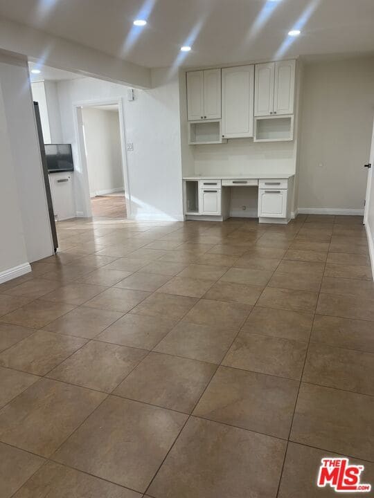 Building Photo - 8536 McConnell Ave