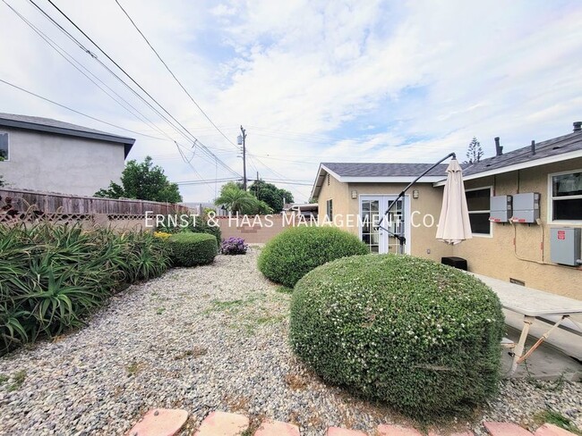 Building Photo - Beautifully Remodeled 3 Bedroom Solar Home...