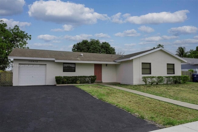 Building Photo - 10975 SW 158th Terrace