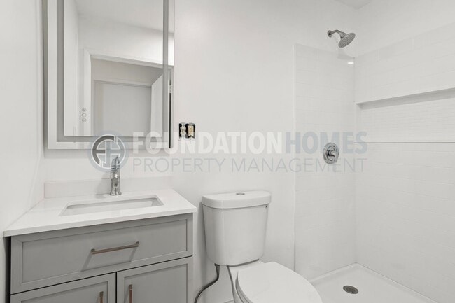 Building Photo - Bright & Modern 3BD in Gerstle Park - FOUNDATION