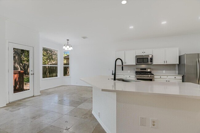 Building Photo - 2103 Kimra Ln