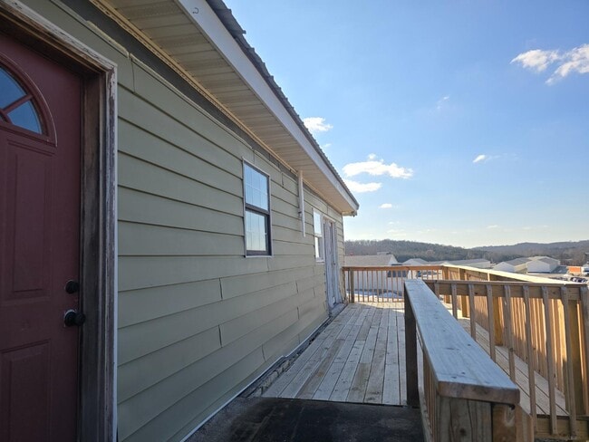 Building Photo - 2847 Renns Lake Ct