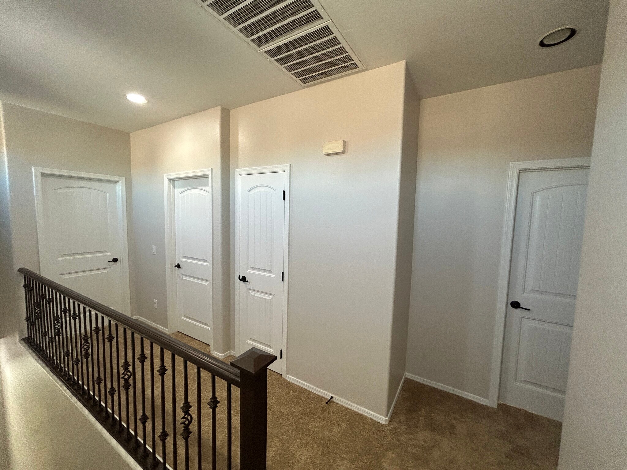 Building Photo - 4123 E Cherry Hills Dr