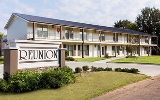 Building Photo - The Reunion