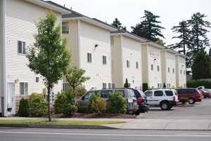 Raven Apartments - 340 SE 148th Ave Portland OR 97233 | Apartment Finder