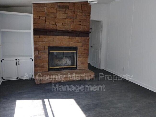 Building Photo - 6455 NW 135th Ave