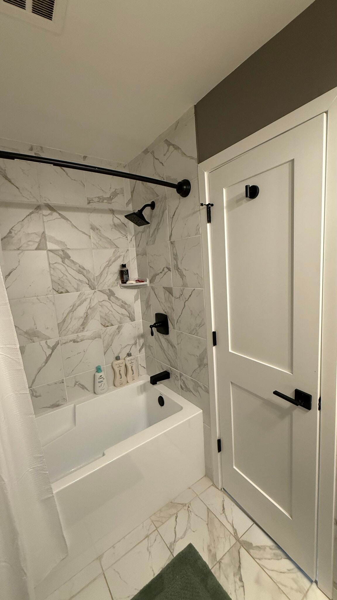 Building Photo - 3601 Camden St SE