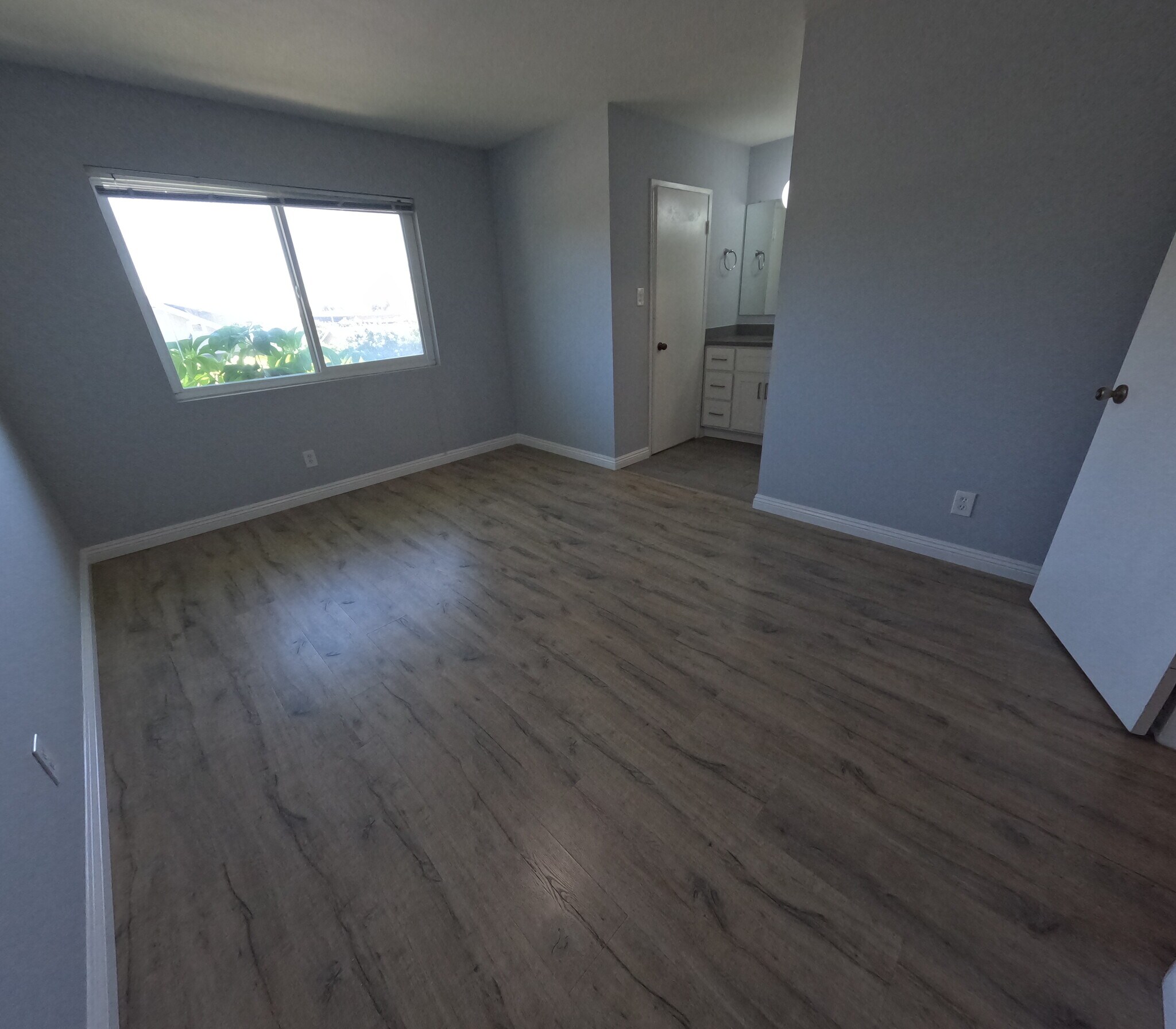 MASTER BED ROOM - 809 Brent Ave