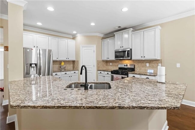 Building Photo - 5310 Breckinridge Ln
