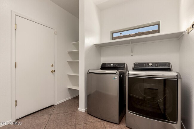 Building Photo - 18134 W Mission Ln