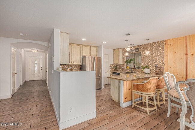 Building Photo - 11114 W Pierson St