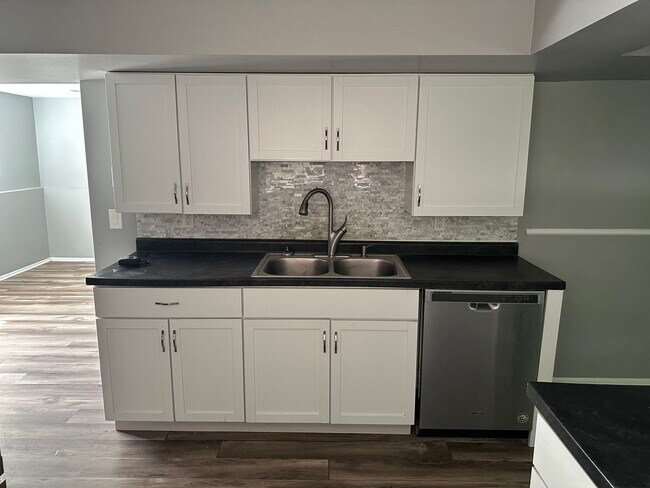 Building Photo - Welcome to our charming home for Rent