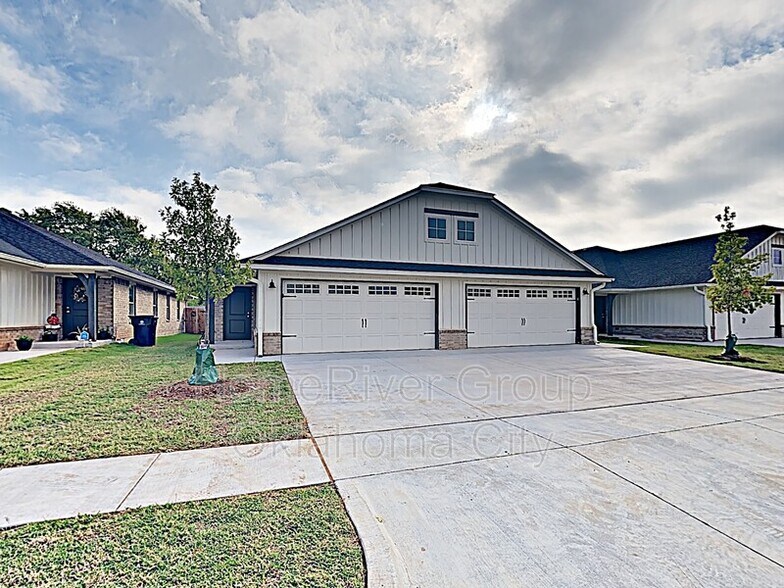 Primary Photo - 5008 Avion Ct