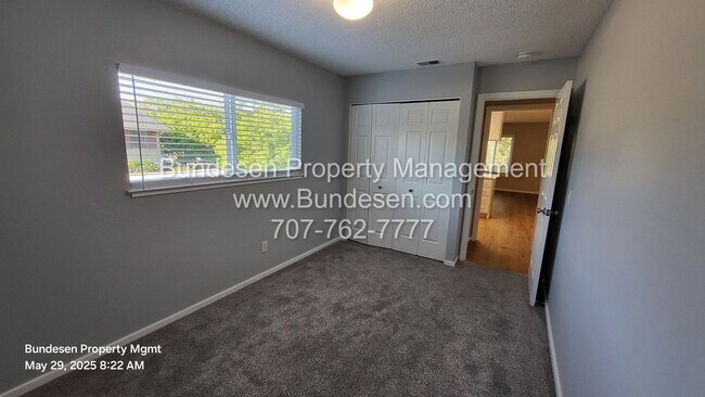 Building Photo - Freshly Renovated ~300 Stony Point Road,  ...