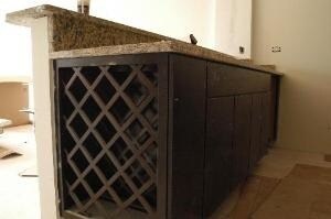 Building Photo - 918 W Belmont Ave