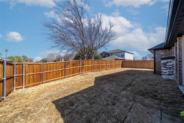 Building Photo - 1063 Lake Trail Dr