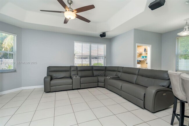 Building Photo - 3808 SW 165th Terrace