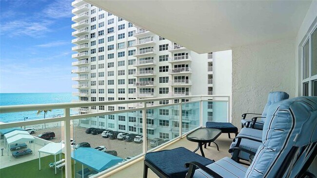 Building Photo - 3900 Galt Ocean Dr