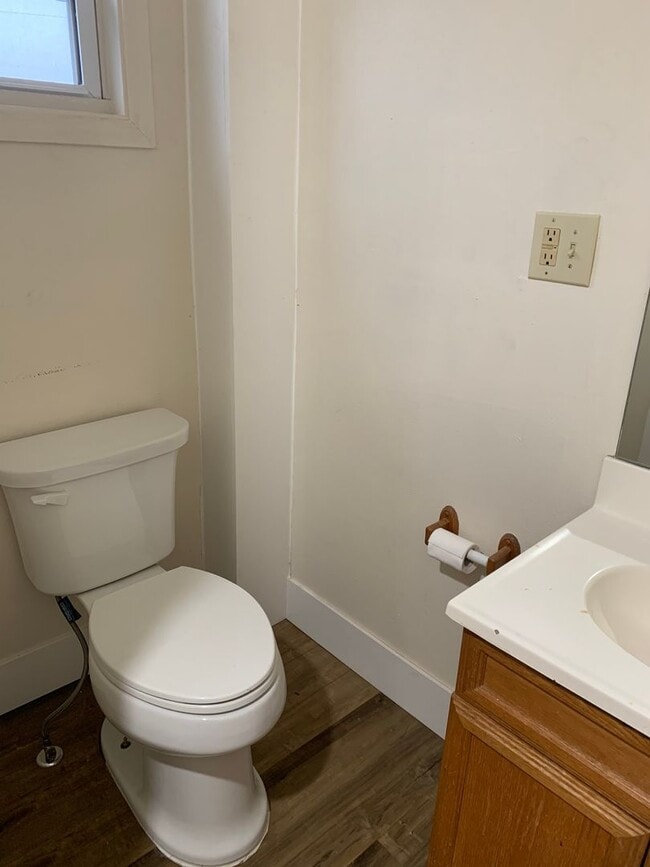 Building Photo - 1103 19th St