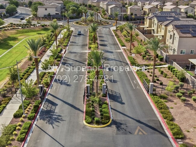Building Photo - NW!! Pool!!! 5 Bedrooms!!! Bedroom & Bath Downstairs!!! Gated!!!! Covered Patio!!!