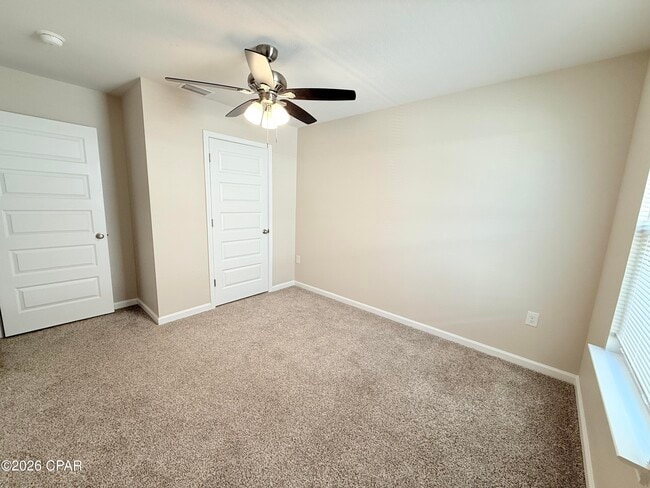 Building Photo - 6615 Kettles St