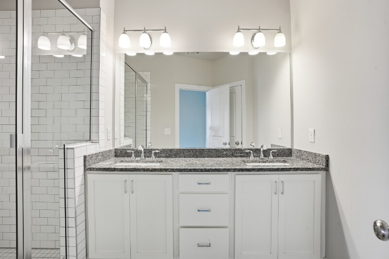 Building Photo - 2177 Wiggins Walk