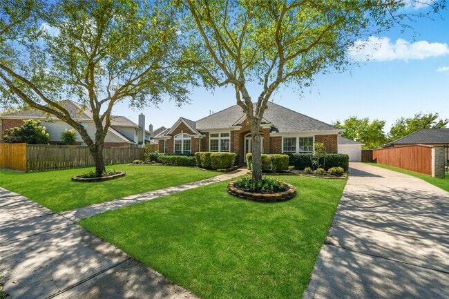 Building Photo - 2622 Stonebury Ln