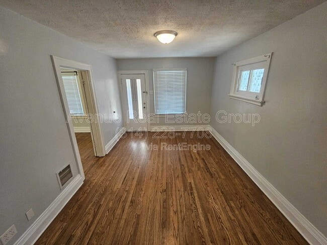 Building Photo - 3717 Cambridge Ave