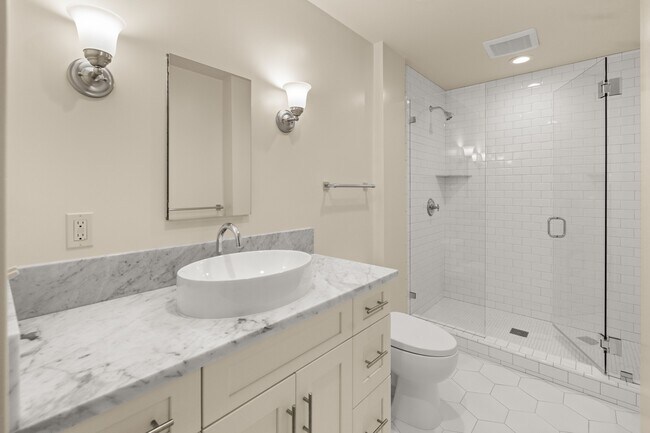 Building Photo - 875 San Ysidro Rd