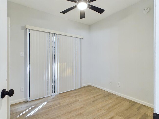 Building Photo - 2815 Rio Grande St