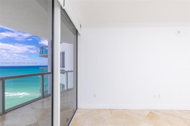 Building Photo - 6365 Collins Ave