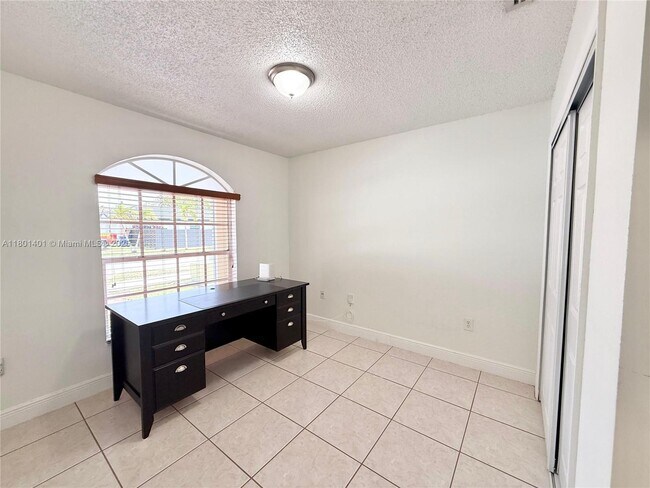 Building Photo - 13735 SW 157th St
