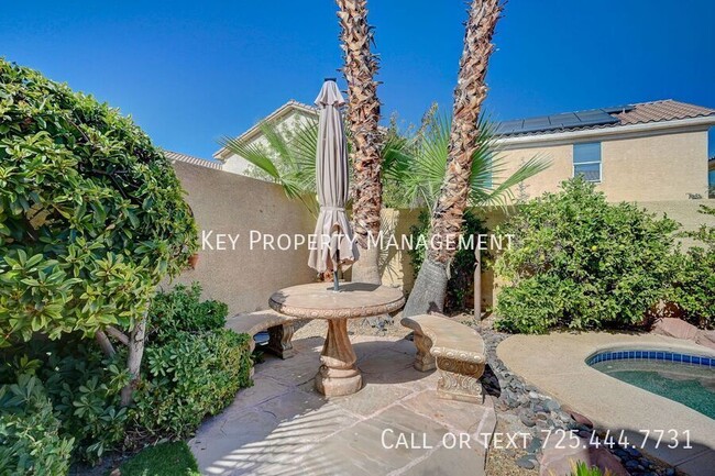 Building Photo - 3 BEDROOM + POOL IN DESIRABLE PECCOLE RANC...