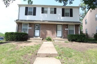Building Photo - 2 Bedroom 1 Bath Duplex In The Waldo Area