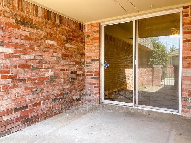 Building Photo - 2603 NW 50th St