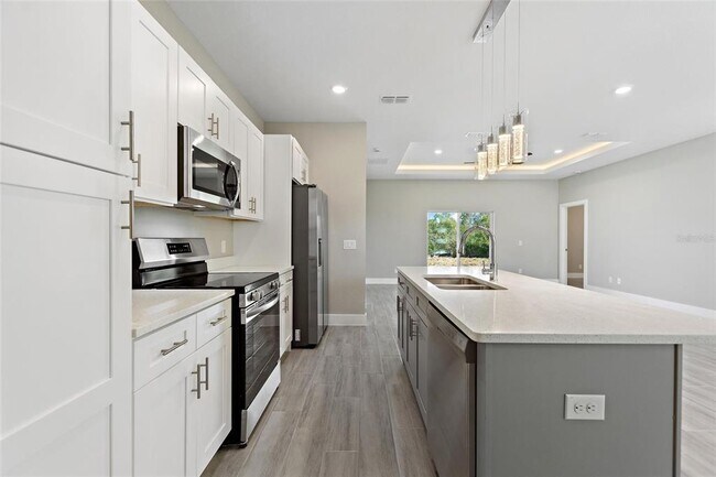 Building Photo - 11 Magnolia Ln