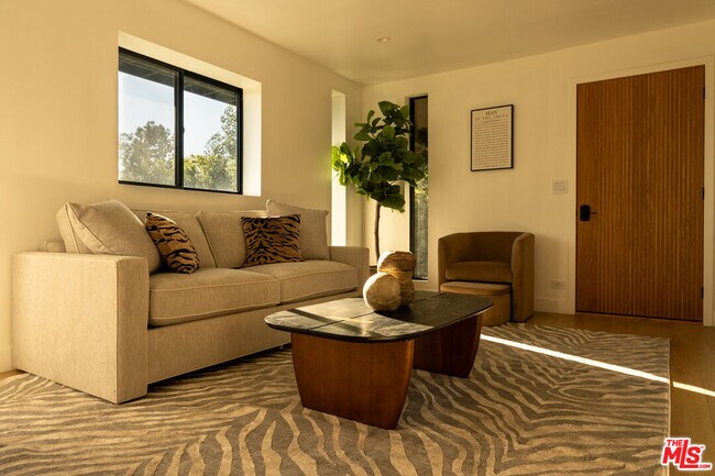 Building Photo - 7802 Torreyson Dr