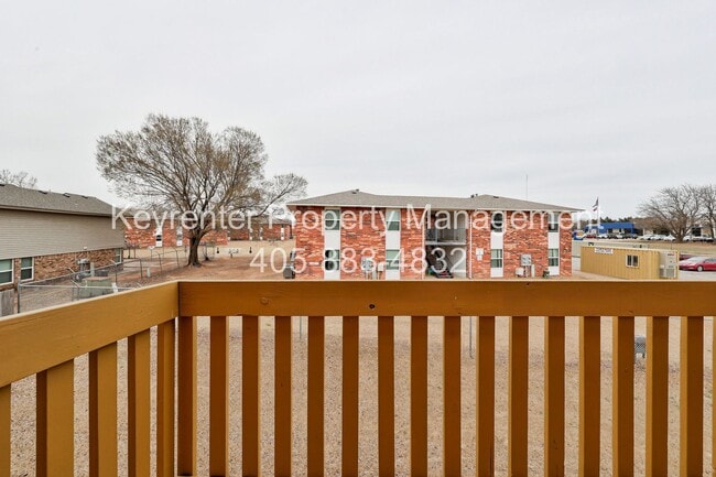 Building Photo - !!50 Percent off your 1st Months Rent!! Spacious 1BD/1BTH Apartment with a Private Balcony in the...